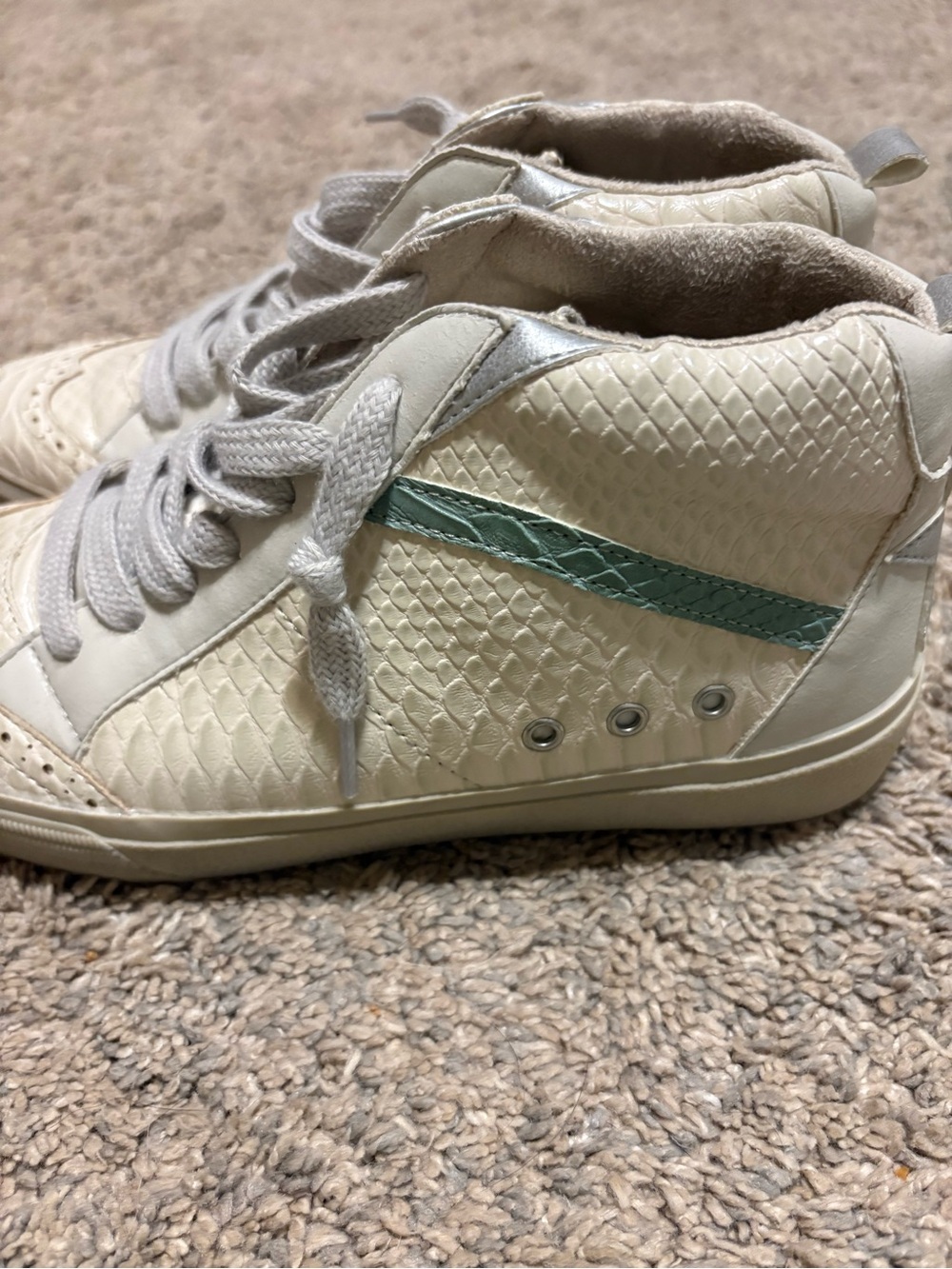 ShuShop Cream High-Top Sneakers with Teal Stripe